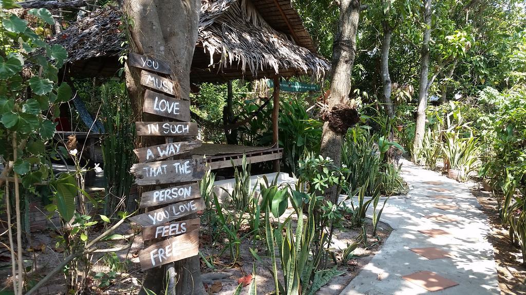 Kampong Chhnang Garden Guesthouse מראה חיצוני תמונה